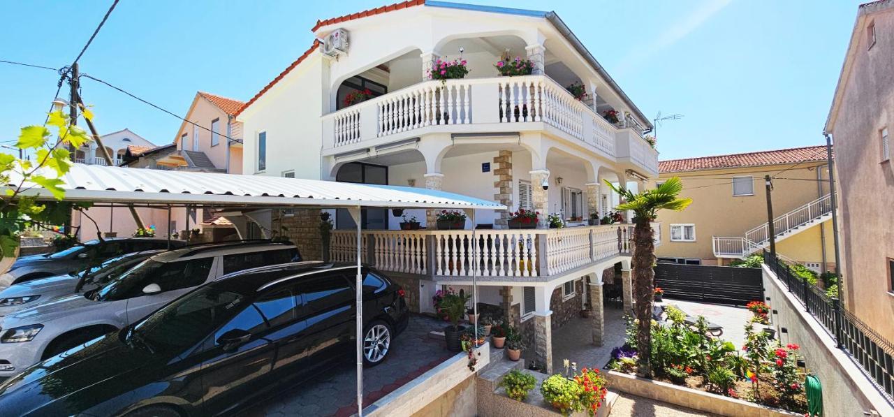 Modern 3Br Apartments In Zadar With Balcony Or Terrace, Free Parking & Ac Екстериор снимка