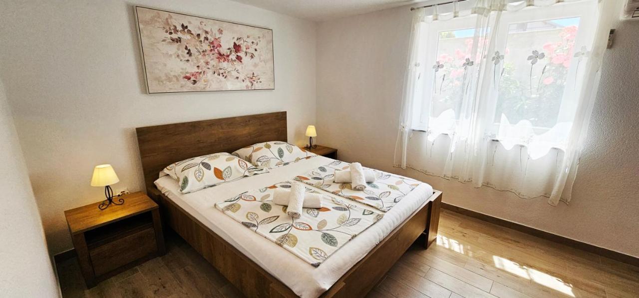Modern 3Br Apartments In Zadar With Balcony Or Terrace, Free Parking & Ac Екстериор снимка