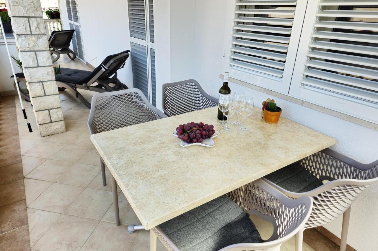 Modern 3Br Apartments In Zadar With Balcony Or Terrace, Free Parking & Ac Екстериор снимка