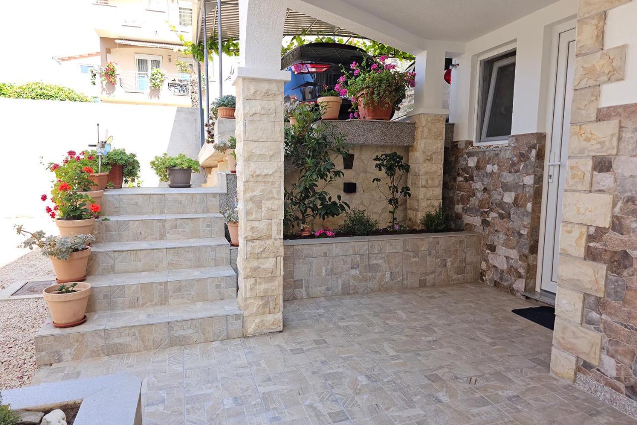 Modern 3Br Apartments In Zadar With Balcony Or Terrace, Free Parking & Ac Екстериор снимка